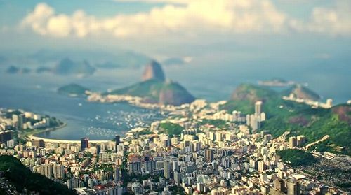The_City_of_Samba02.jpg