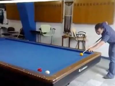 amazing_pool_trick.jpg